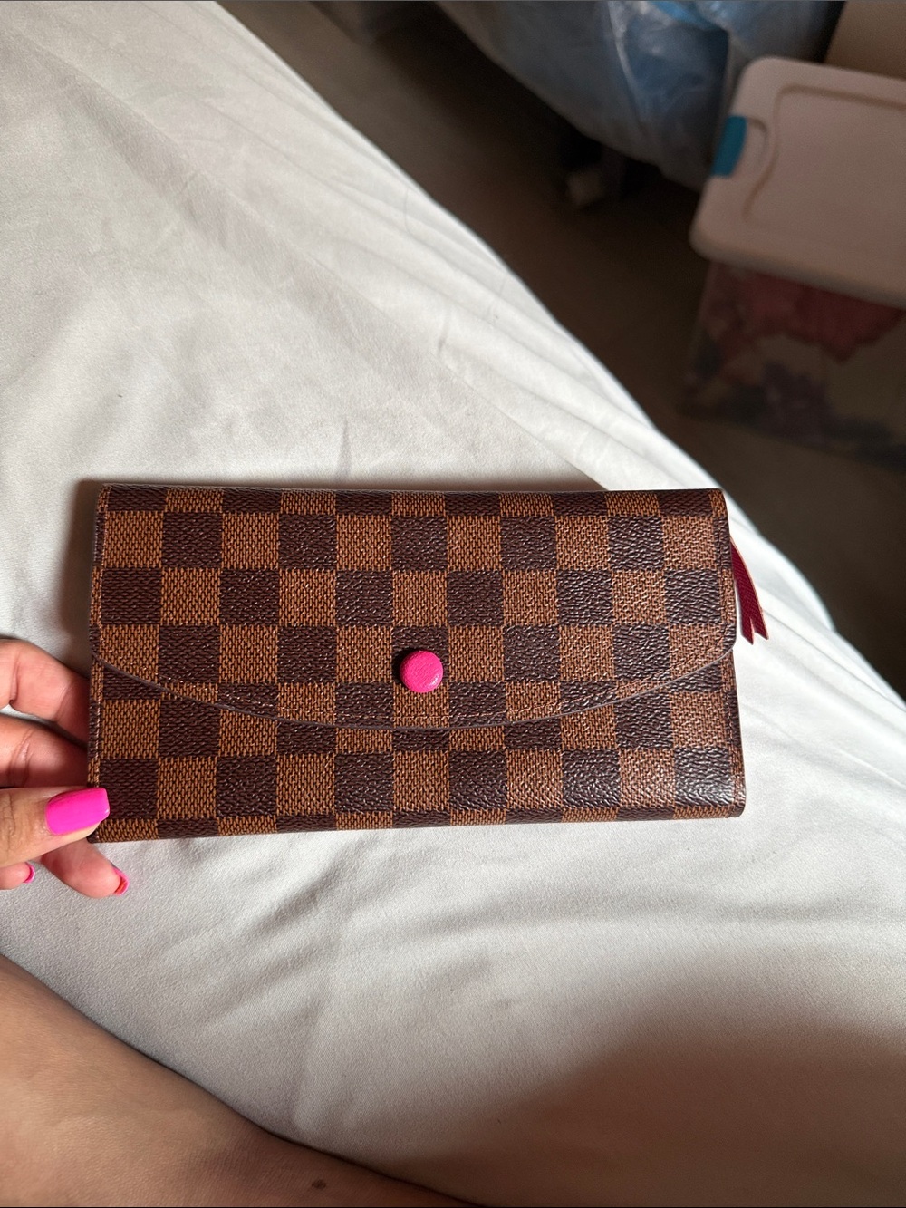 Brown Damier Ebene Wallet with Pink Interior - Picture 4 of 5